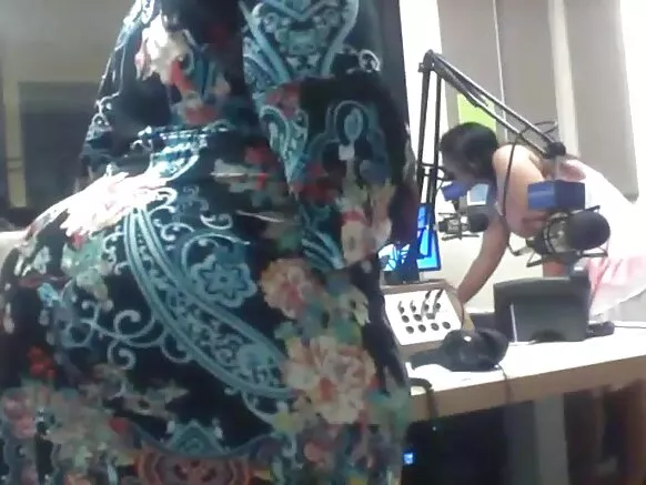Oh mana yanje, igiti c’umukara c’umukara gifise indogoba nini.