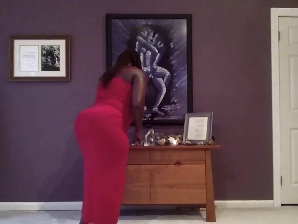 Xxx imanakazi y’umwirabura ikozwe muhira. 3 indogoba nini.